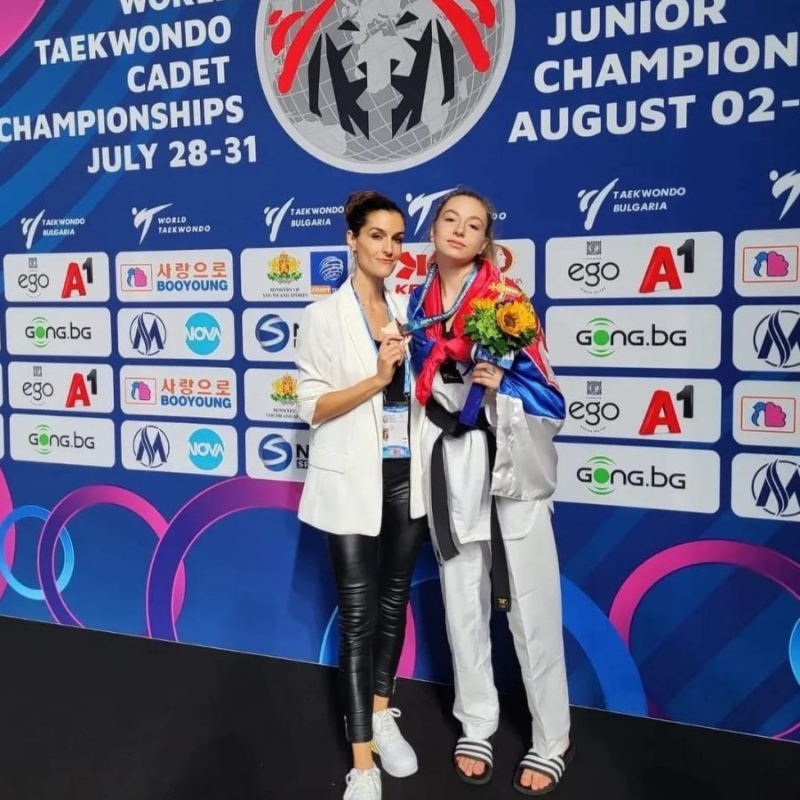 Ela Maric i njen strucni tim na svetskom prvenstvu za juniore